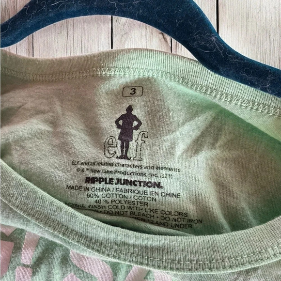 Green Torrid Christmas Elf T-shirt - Size 3X (F19) - Picture 4 of 8